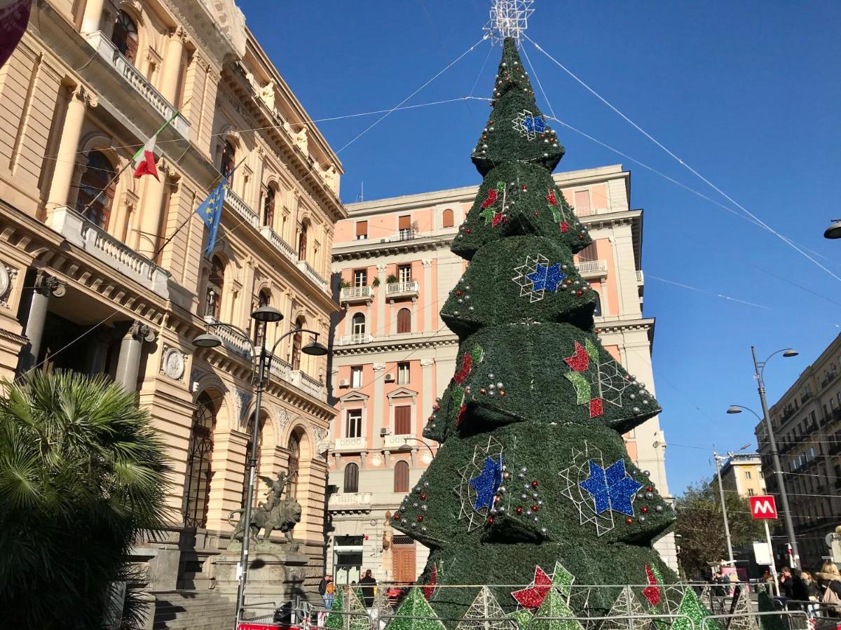Oscar Apartment Napoli Bagian luar foto